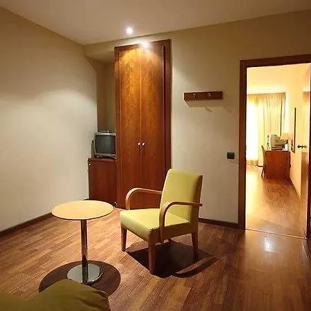Hotel Camarena 3*