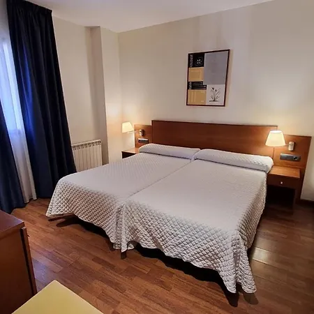 Szálloda Camarena 3*