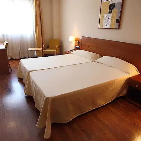 Hotel Camarena 3*